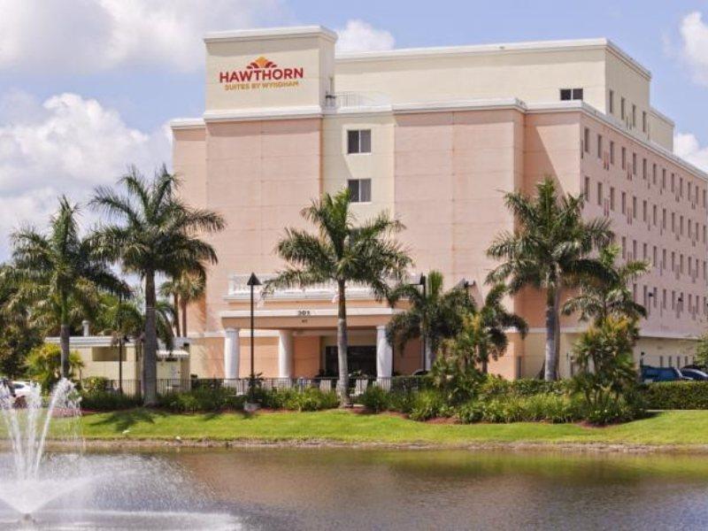 Hawthorn Extended Stay By Wyndham West Palm Beach Exteriör bild